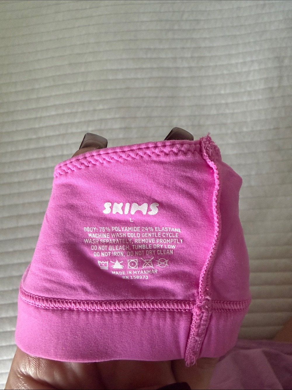 Skims Seamless Triangle Bralette - Picture 3 of 3